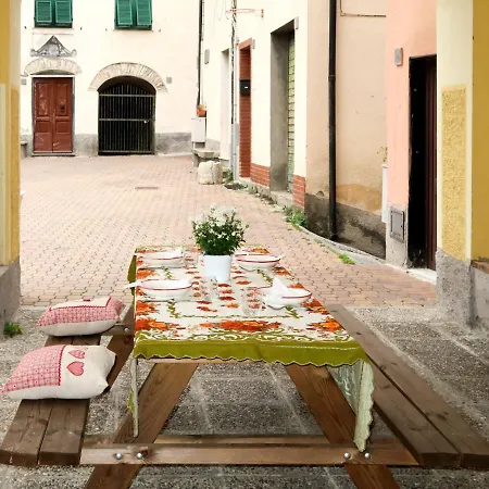 Holiday home Locazione Turistica Angela - Chc210 *
