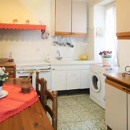 Locazione Turistica Angela - Chc210 Holiday home